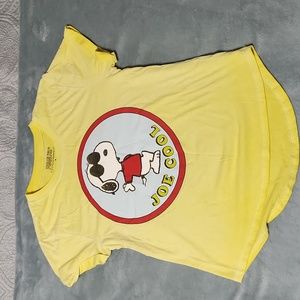 Peanuts brand yellow small girls tee shirt
